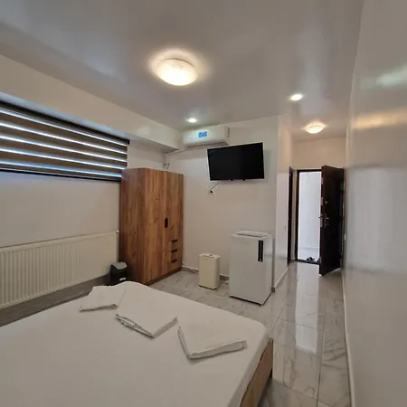 Hotel Harmony &