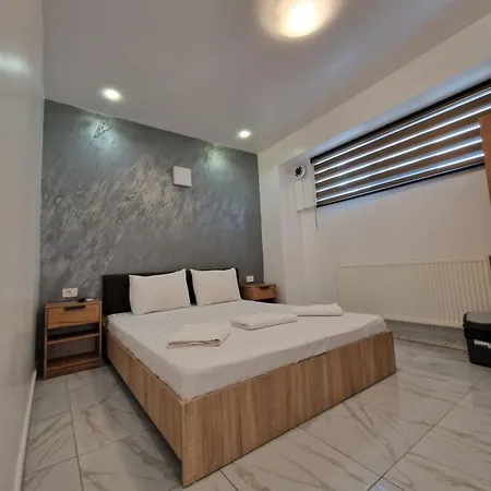 Harmony & Hotel *